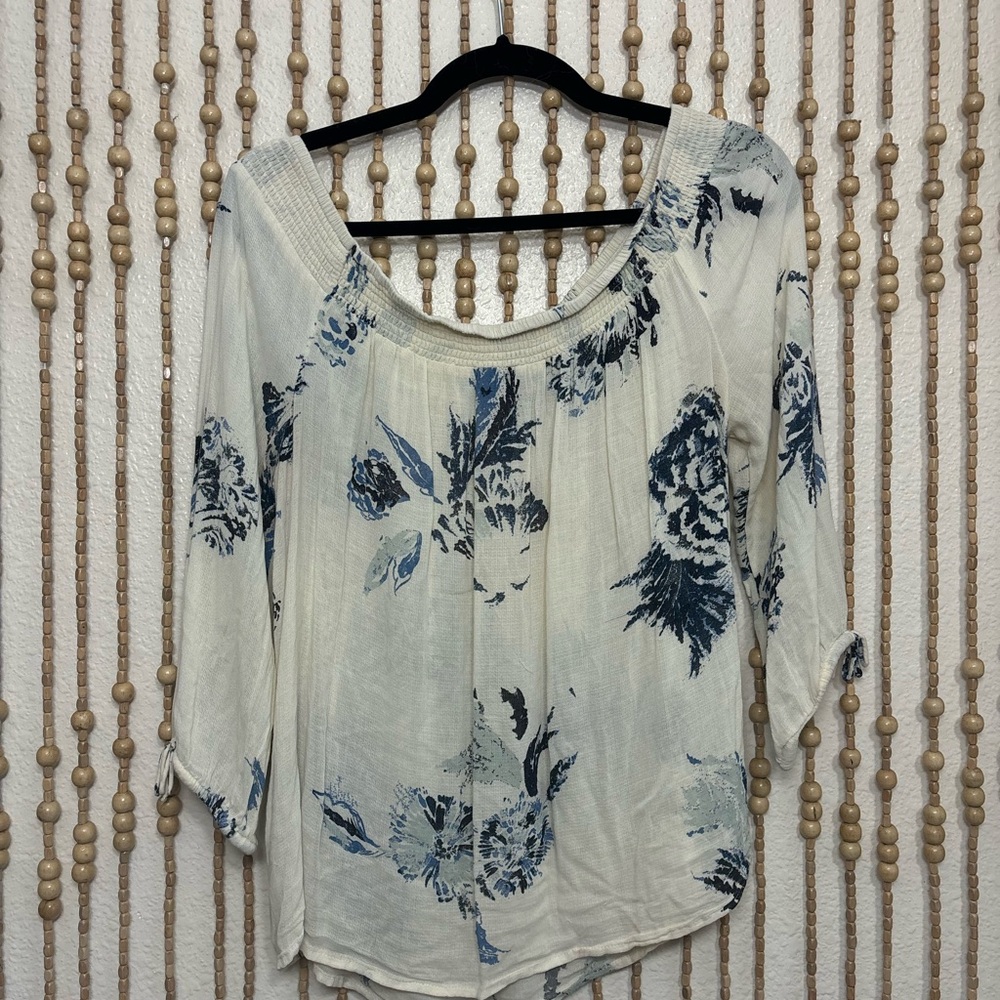 Lucky Brand Blue White Boho Floral Indie Off Shoulder Peasant Flowy Blouse Lg